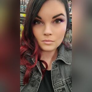 Meet your Posher, Delaina